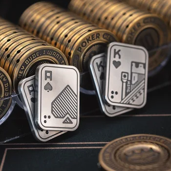 Edc Degetului Metal Împinge Moneda de Poker AK Regele Metal Palmă Monedă Gyro Jucărie de Decompresie Mână Împinge Inelul Palmă Card Mic Ornament